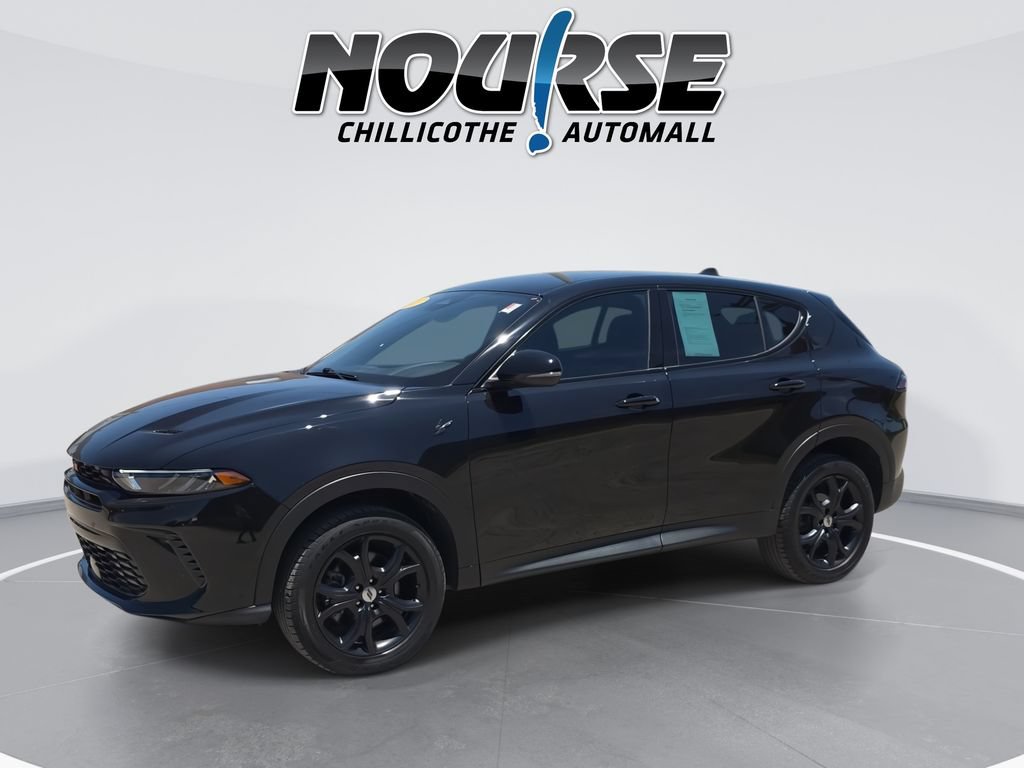 Used 2023 Dodge Hornet GT w/ GT Blacktop Package AWD/4WD image 4