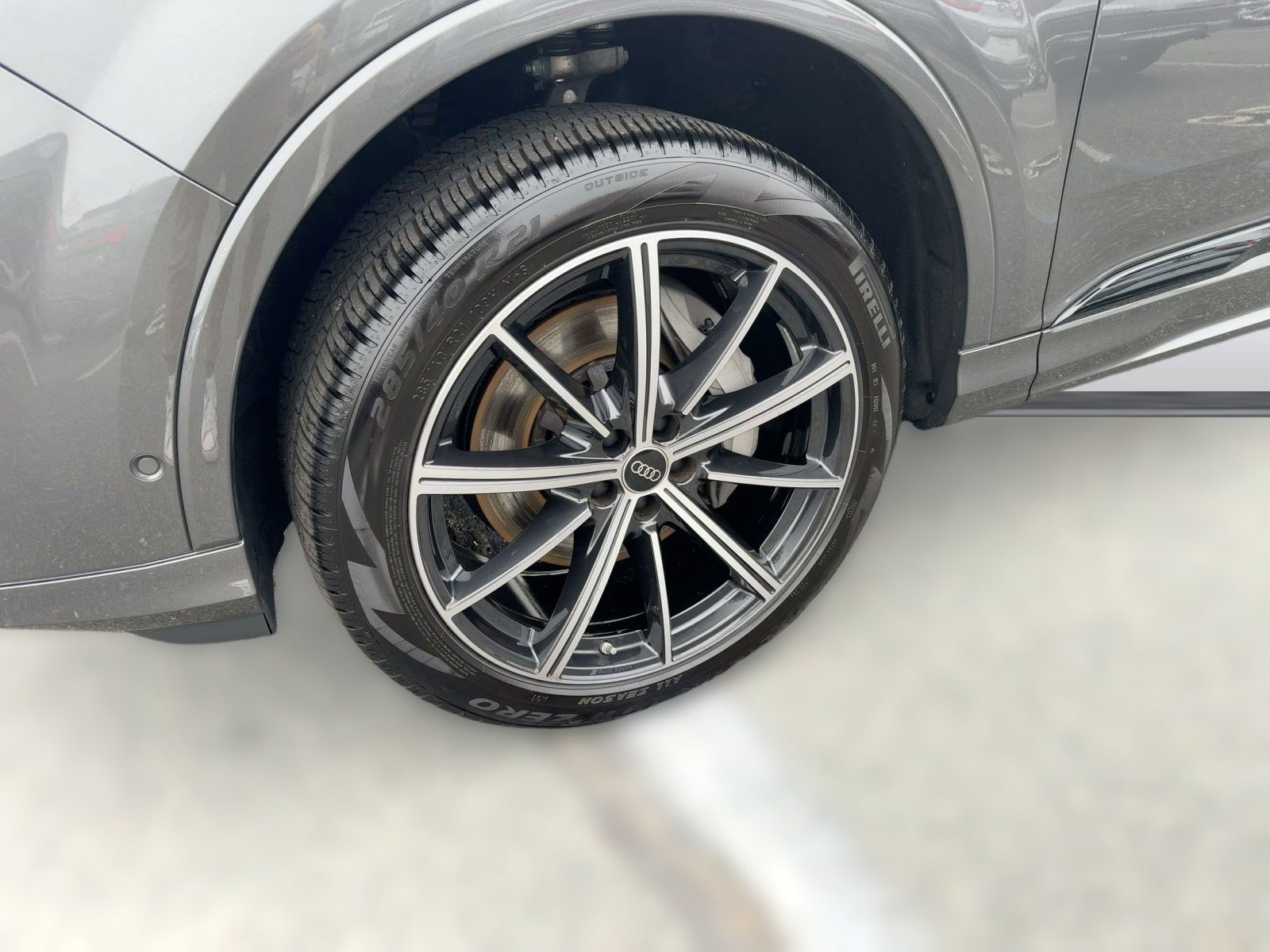 Used 2025 Audi Q7 2.0T Premium Plus w/ Premium Plus Package image 11