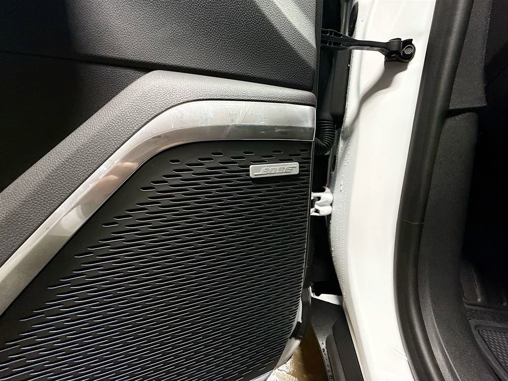 New 2026 GMC Acadia Elevation w/ Elevation Premium Package image 19