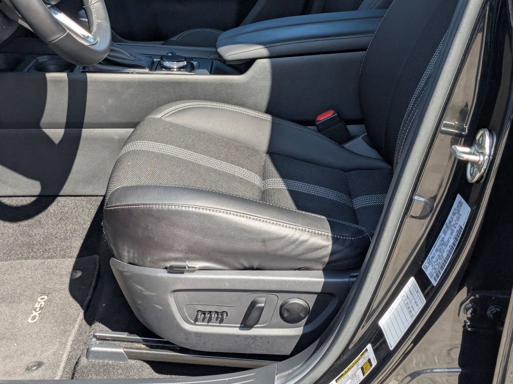 Used 2025 MAZDA CX-50 2.5 Hybrid w/ Preferred Pkg image 22