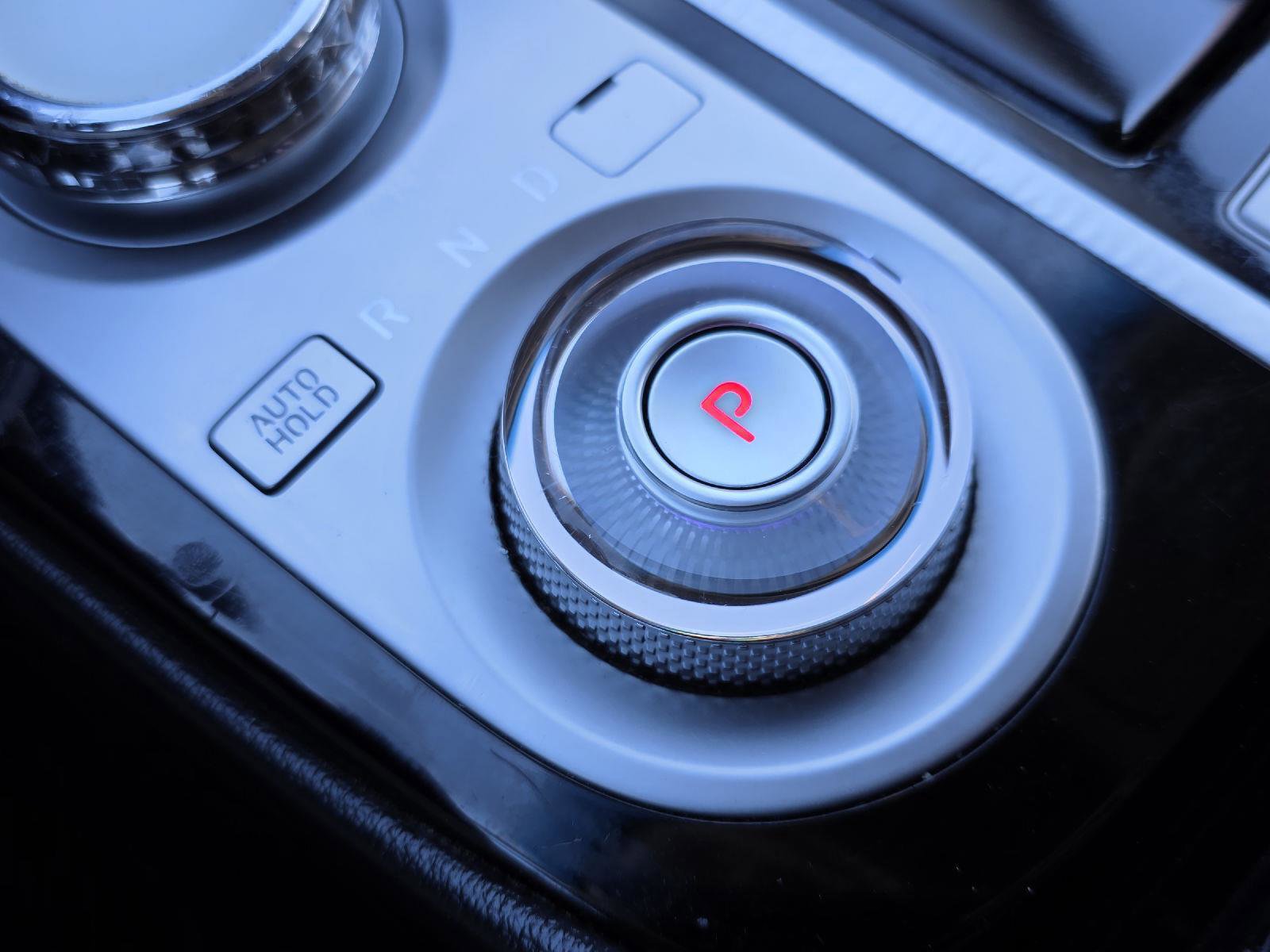 Used 2023 Genesis G80 2.5T image 16