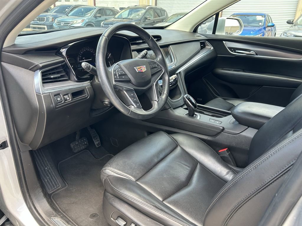 Used 2018 Cadillac XT5 Premium Luxury FWD image 14