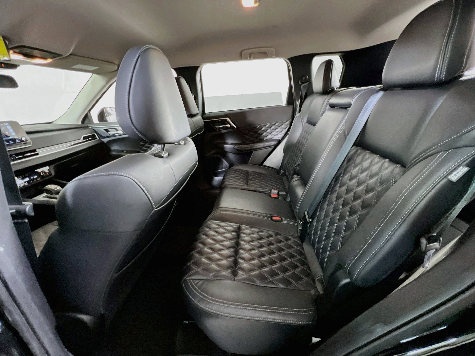 Used 2022 Mitsubishi Outlander SEL FWD image 24