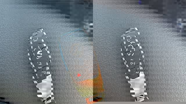 Certified 2025 Mercedes-Benz GLB 250 4MATIC image 63