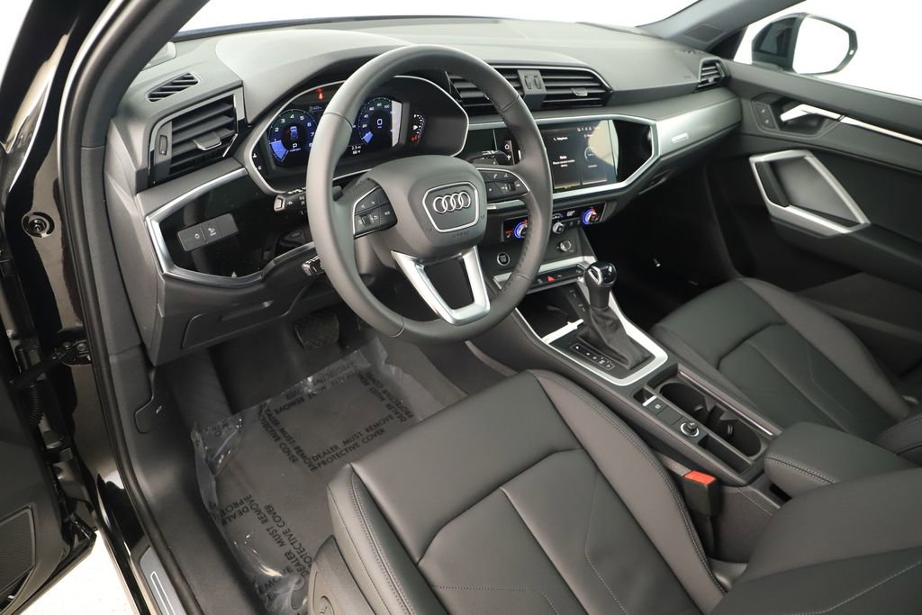 New 2025 Audi Q3 2.0T Premium AWD/4WD image 14