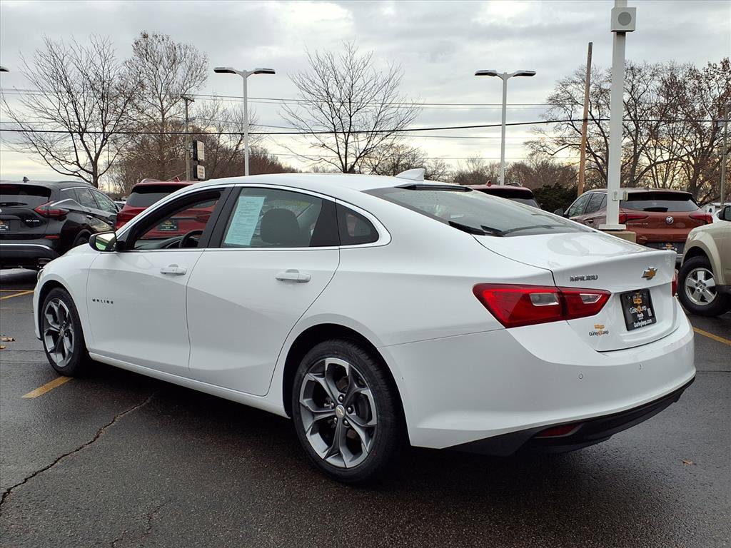 Used 2024 Chevrolet Malibu LT image 8