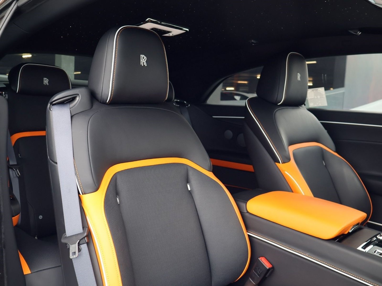 Used 2024 Rolls-Royce Spectre AWD/4WD image 22