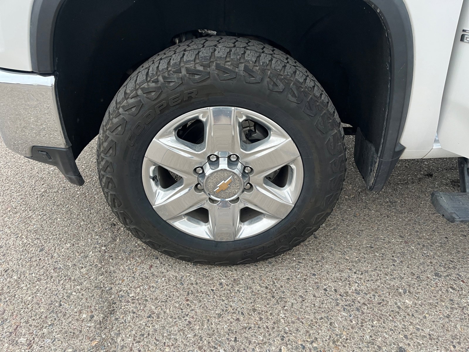 Used 2021 Chevrolet Silverado 2500 LTZ image 25