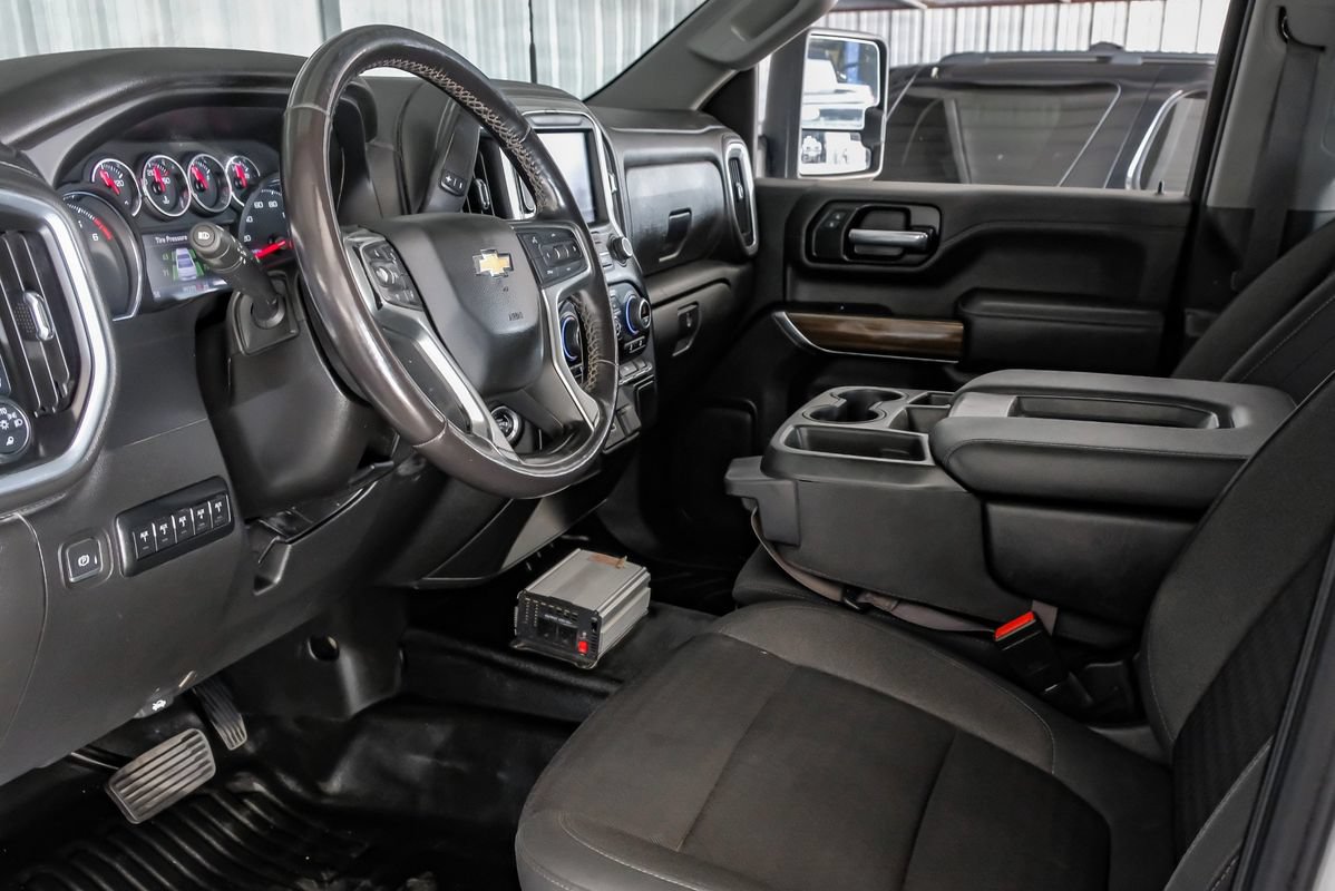 Used 2021 Chevrolet Silverado 2500 LT w/ Convenience Package AWD/4WD image 16