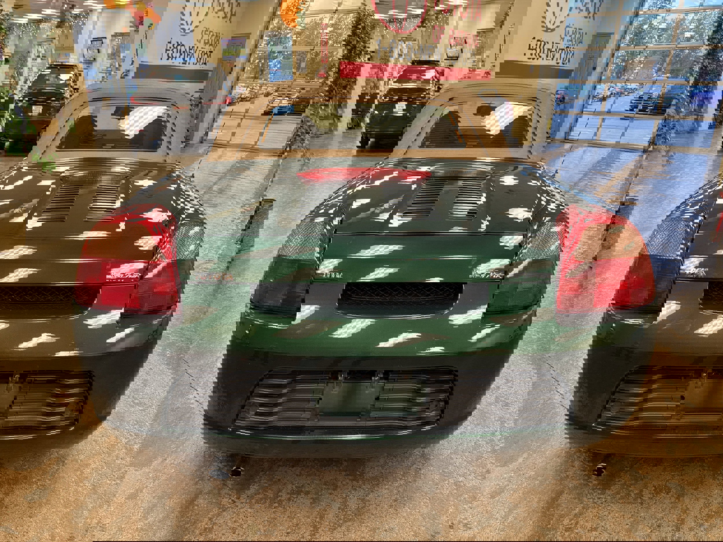 Used 2002 Toyota MR2 image 9