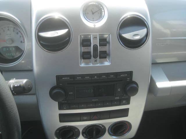 Used 2007 Chrysler PT Cruiser Touring w/ Fleet Value Group I FWD image 22