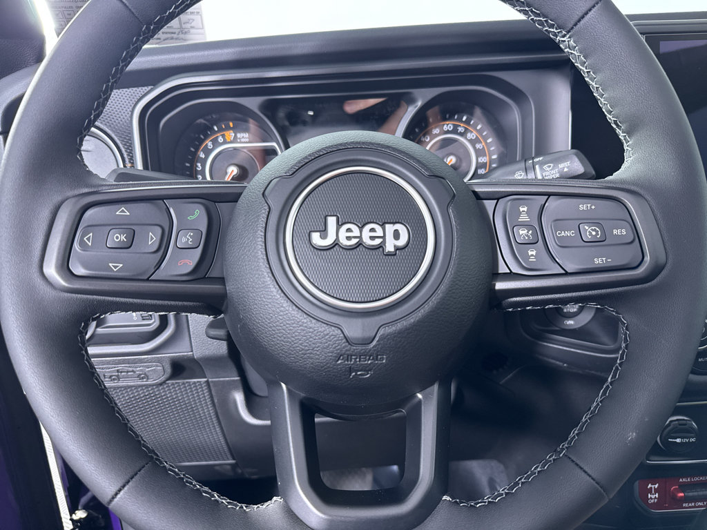 New 2026 Jeep Gladiator Mojave w/ Steel Bumper Group AWD/4WD image 23