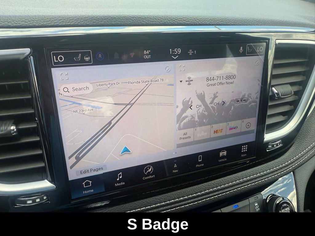 New 2026 Chrysler Pacifica Limited w/ S Appearance Package image 13