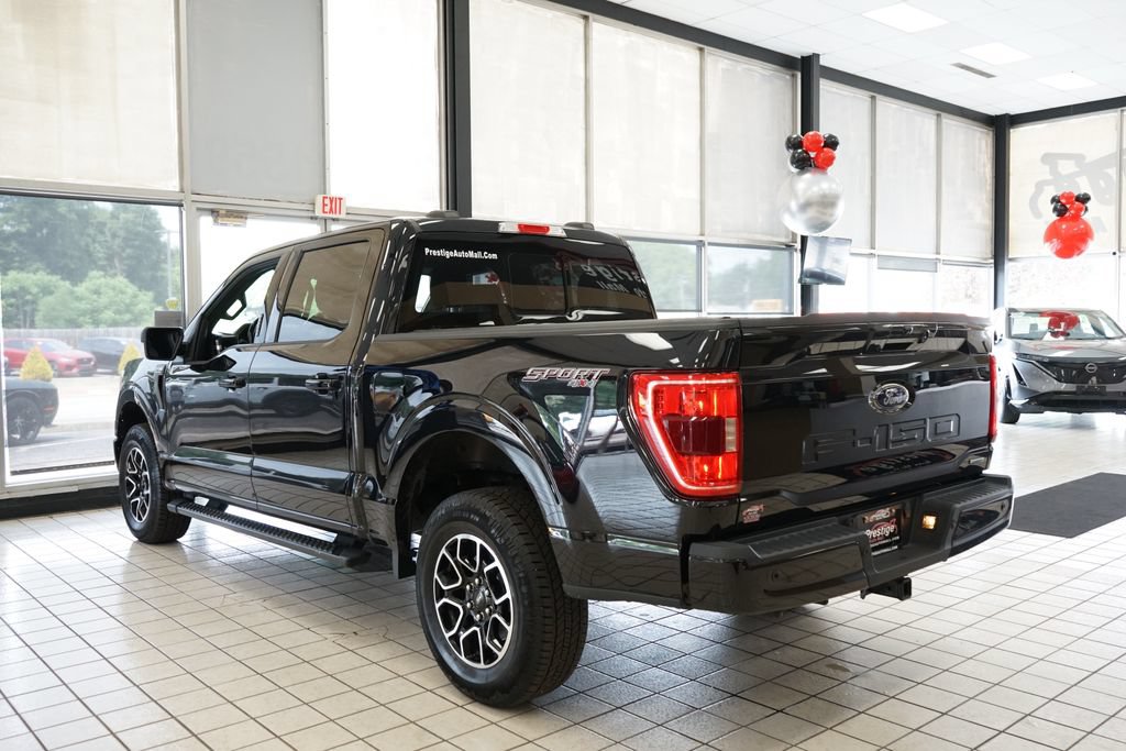 Used 2022 Ford F150 XLT w/ Equipment Group 302A High AWD/4WD image 4