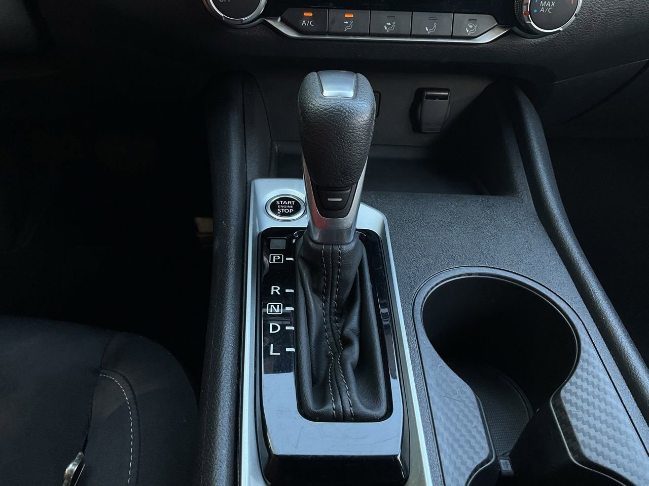 Used 2025 Nissan Sentra S FWD image 23