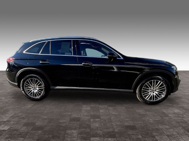 Used 2026 Mercedes-Benz GLC 300 4MATIC image 8