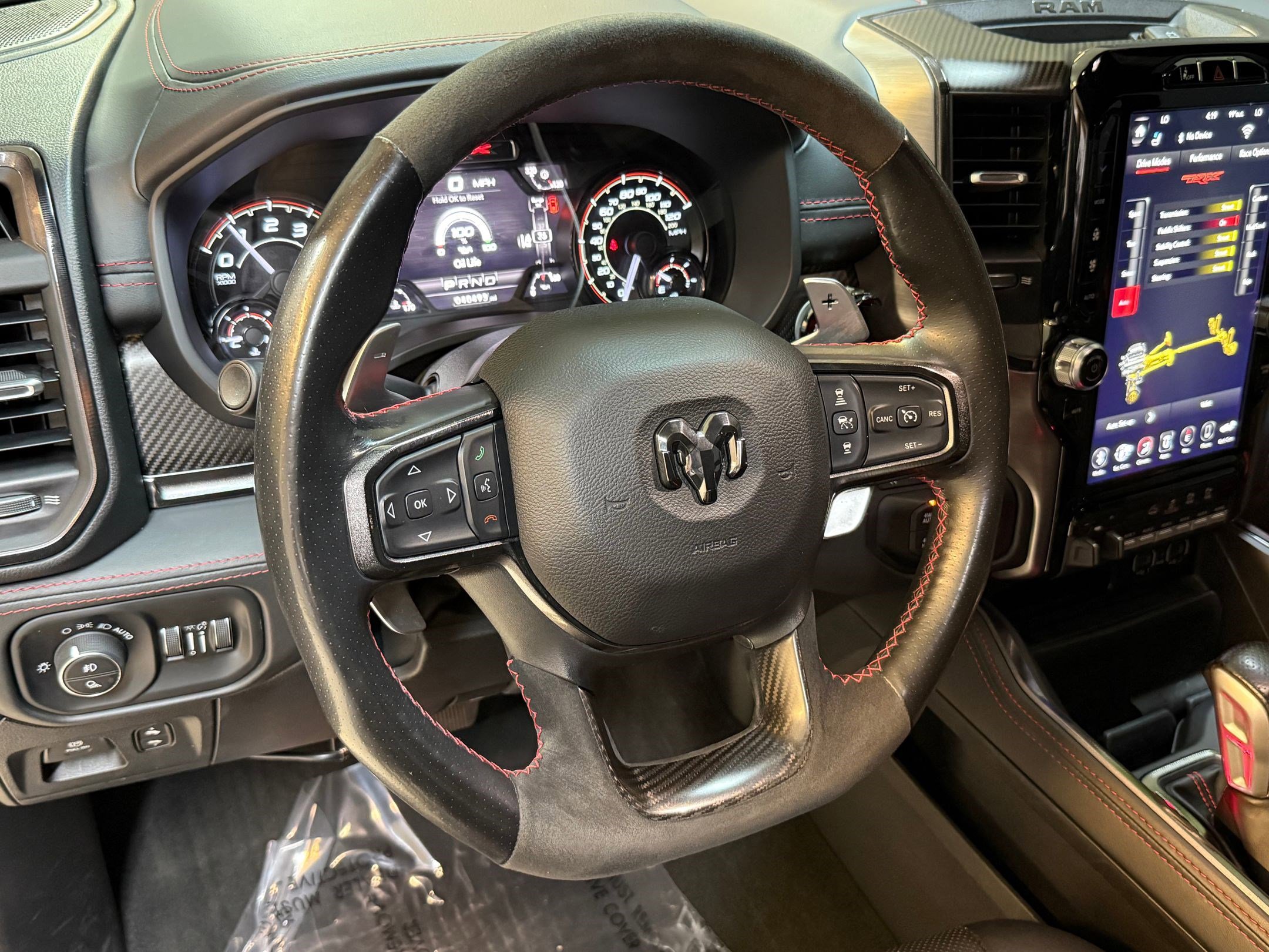 Used 2021 RAM 1500 TRX w/ TRX Lanuch Edition image 15