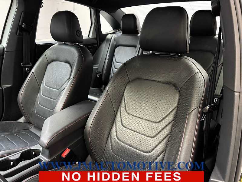 Used 2020 Volkswagen Jetta GLI Autobahn w/ GLI Autobahn Black Package FWD image 14