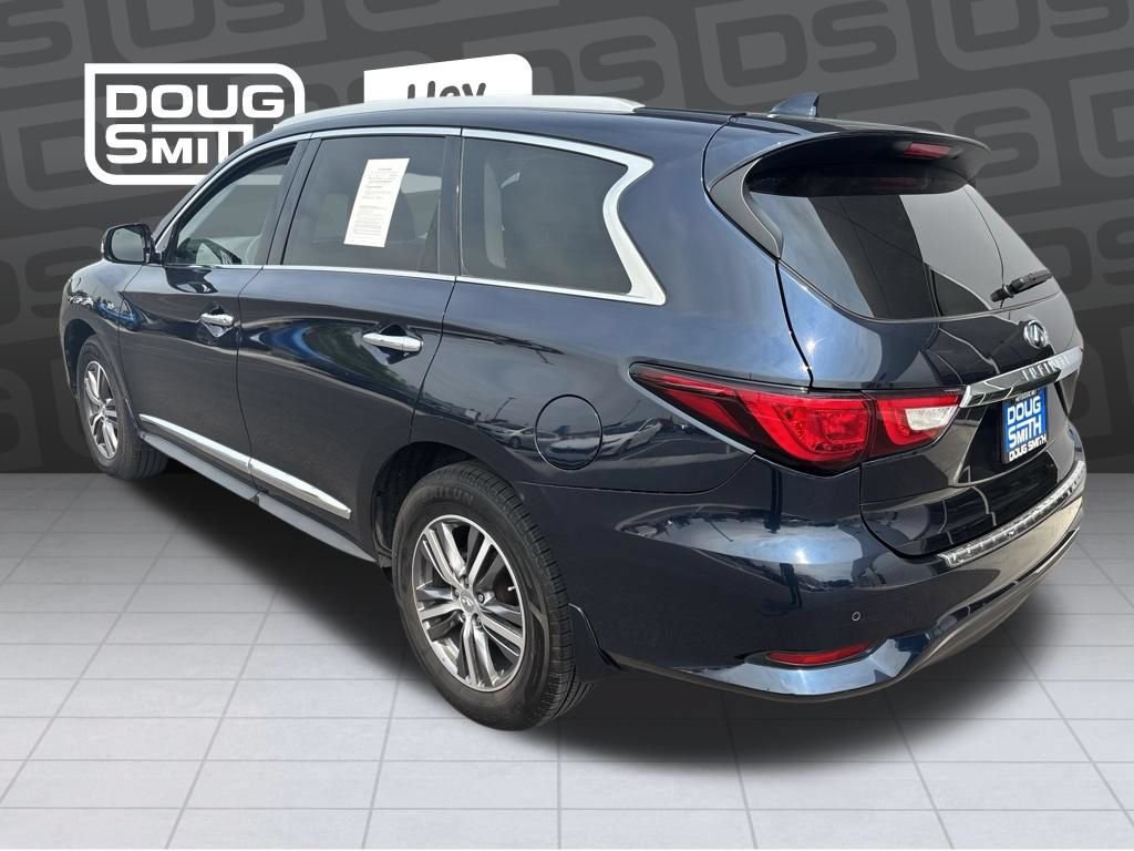 Used 2016 INFINITI QX60 Luxe w/ Premium Plus Package AWD/4WD image 3