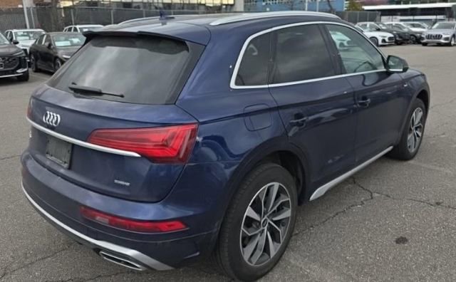Used 2023 Audi Q5 2.0T Premium w/ Convenience Package AWD/4WD image 4