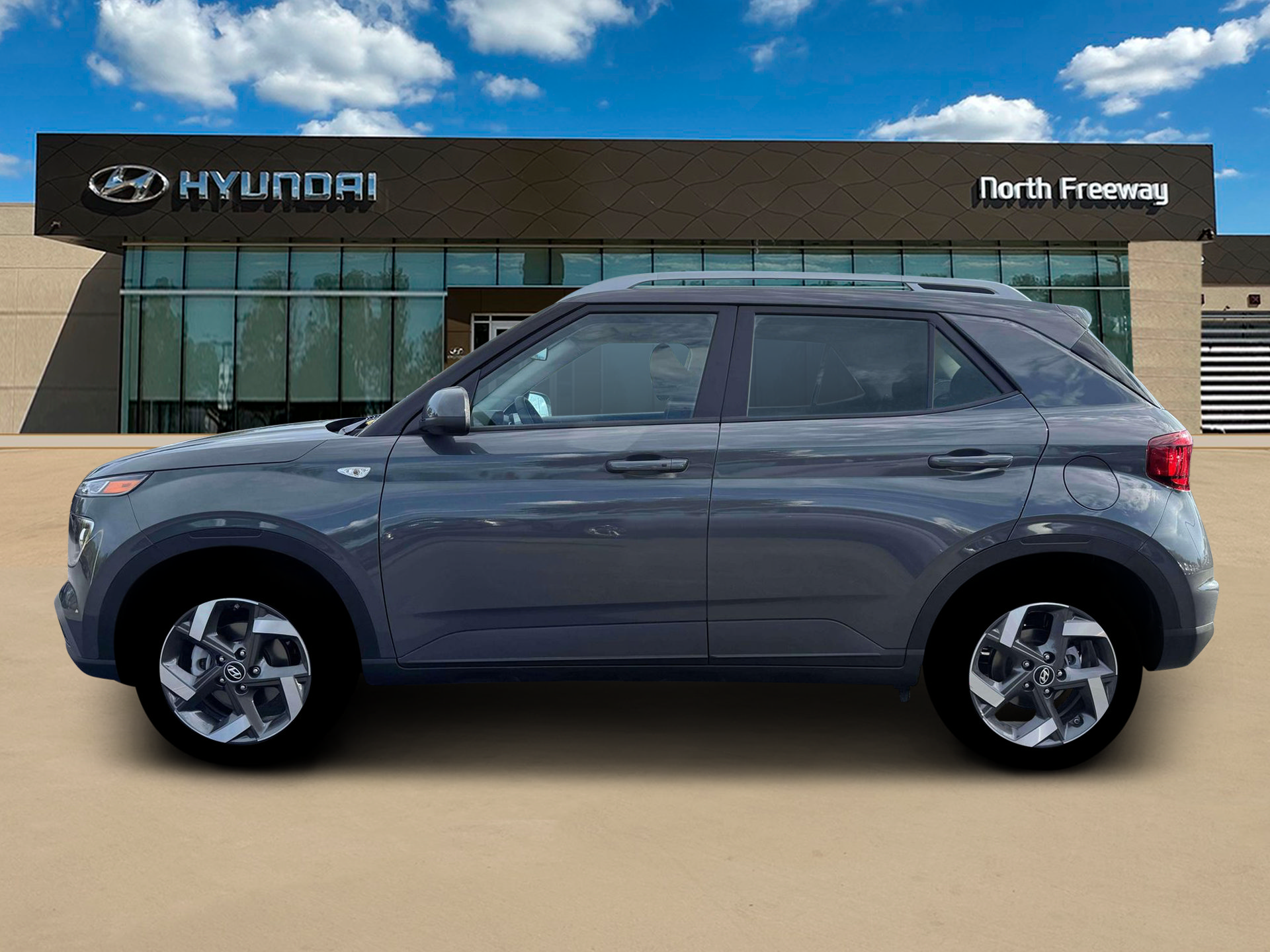 New 2026 Hyundai Venue SEL FWD image 3