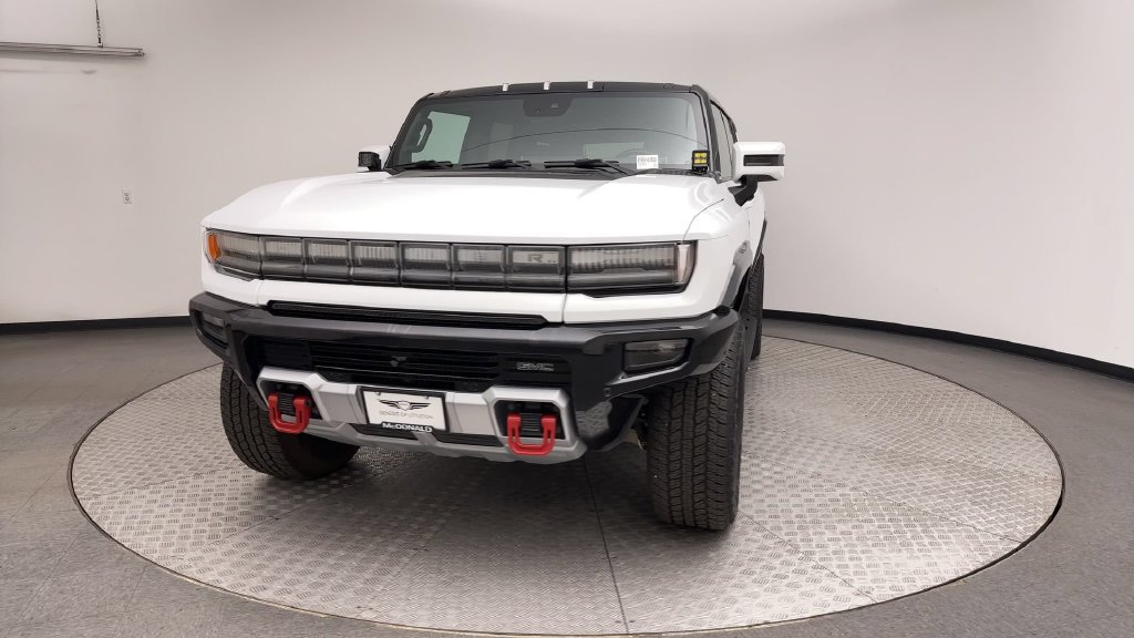 Used 2024 GMC Hummer EV 2X w/ LPO, Illumination Package AWD/4WD image 7