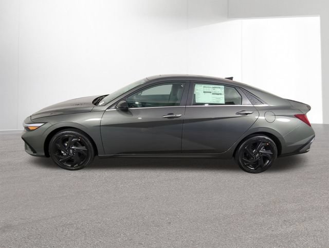 New 2026 Hyundai Elantra SEL Sport Premium FWD image 33