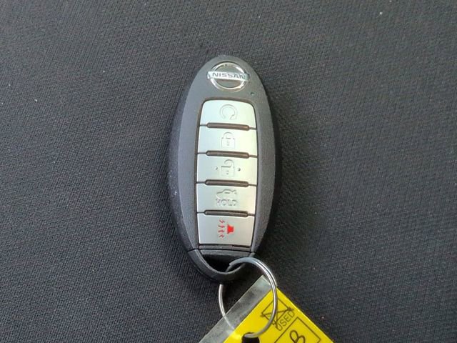 Used 2023 Nissan Sentra SR w/ Trunk Package FWD image 26