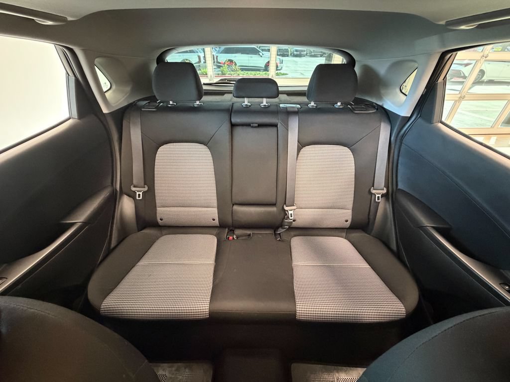 Used 2021 Hyundai Kona SEL Plus FWD image 30