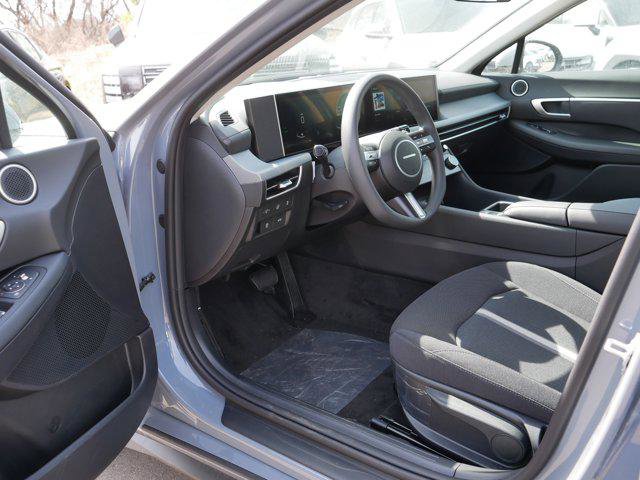 New 2026 Hyundai Sonata Blue FWD image 5