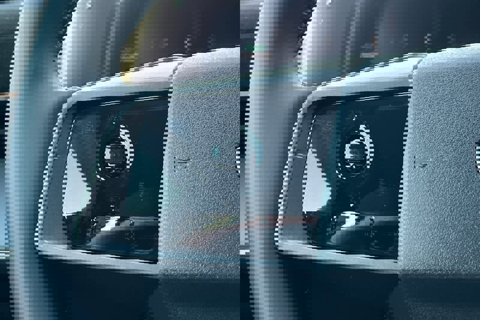 New 2026 Nissan Leaf SV+ FWD image 31