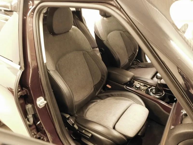 Used 2016 MINI Cooper Clubman image 38