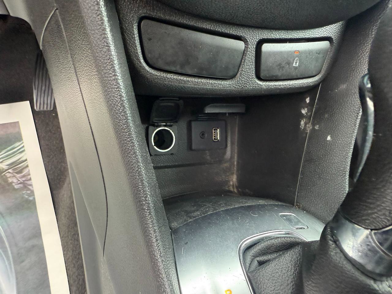 Used 2013 Buick Encore FWD image 11