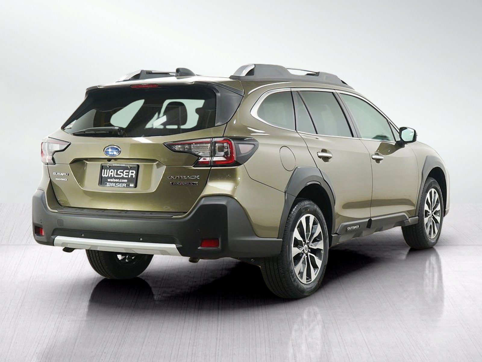 Used 2023 Subaru Outback Touring XT AWD/4WD image 5
