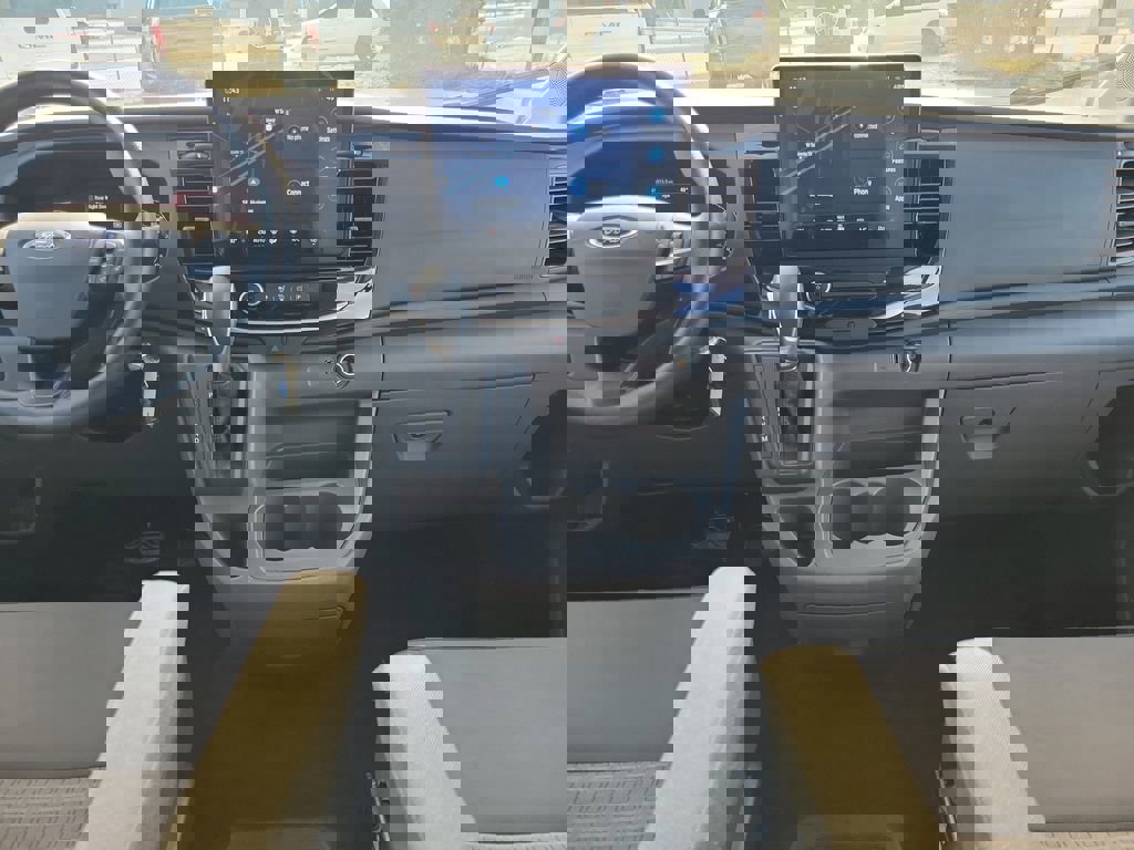 Used 2024 Ford Transit 350 XLT image 15