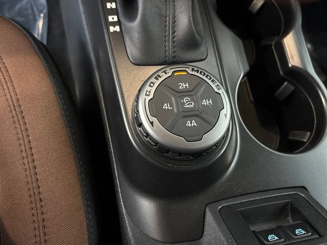 Used 2023 Ford Bronco Outer Banks AWD/4WD image 34