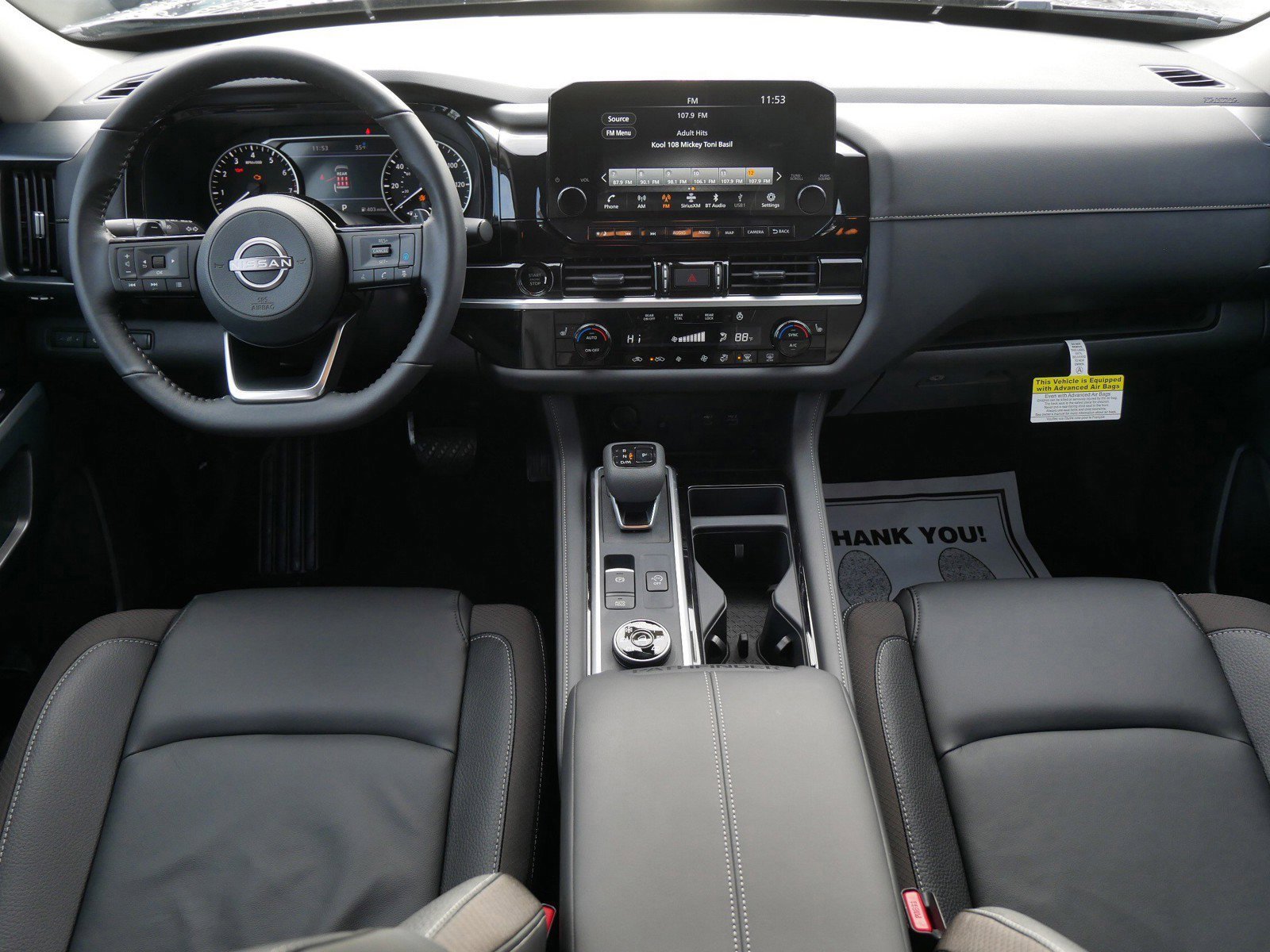 New 2025 Nissan Pathfinder SL image 7