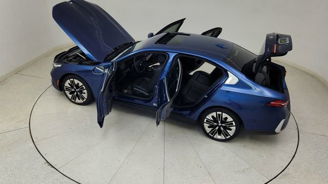 Used 2026 BMW 530i xDrive image 84