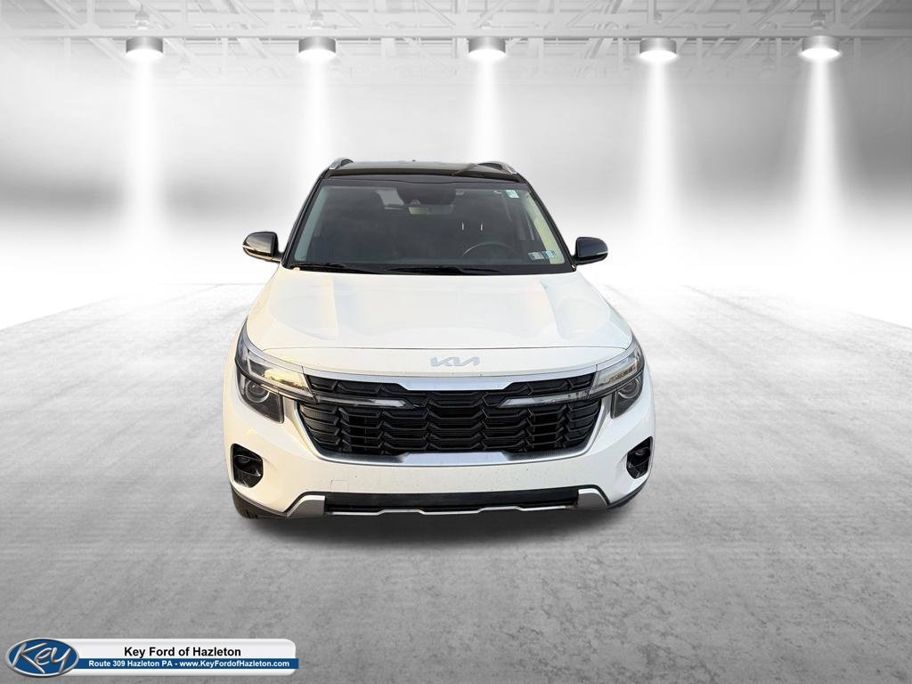 Used 2025 Kia Seltos S AWD/4WD image 2