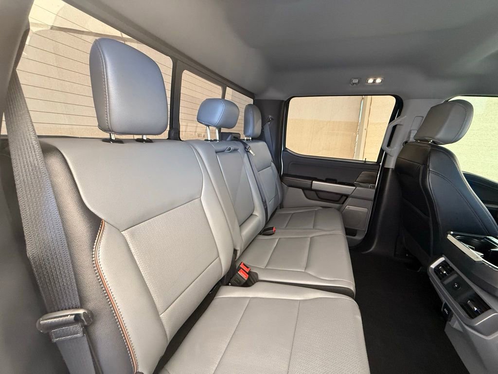 Used 2025 Ford F150 Lariat w/ Equipment Group 501A Mid image 17