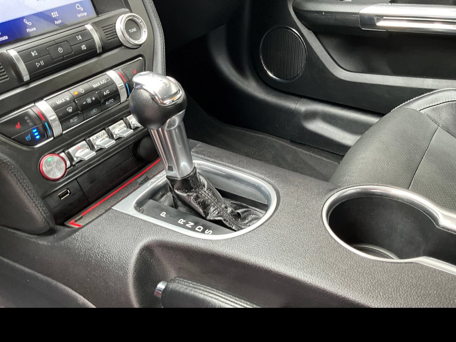Used 2020 Ford Mustang Premium RWD image 26