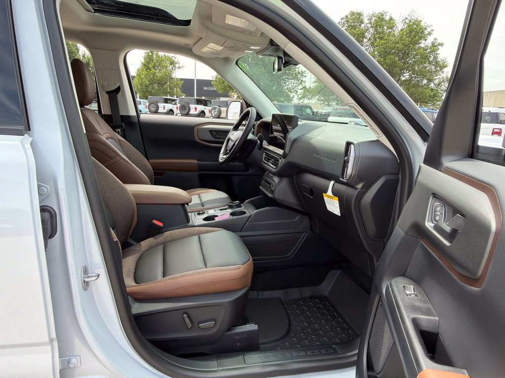 New 2026 Ford Bronco Sport Outer Banks w/ Outer Banks Tech Package+ AWD/4WD image 27