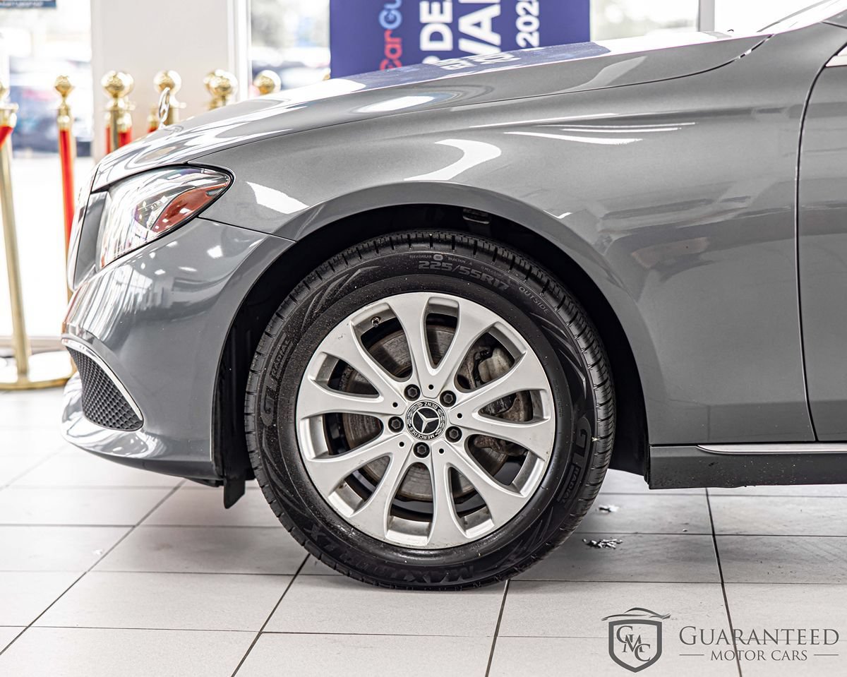Used 2019 Mercedes-Benz E 300 4MATIC w/ Driver Assistance Package image 7