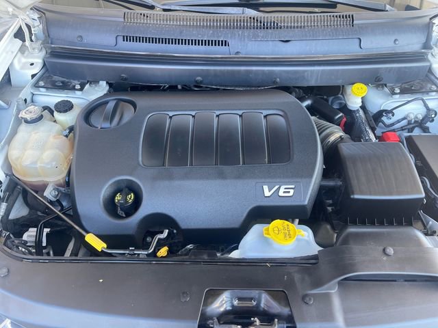 Used 2017 Dodge Journey SXT image 16