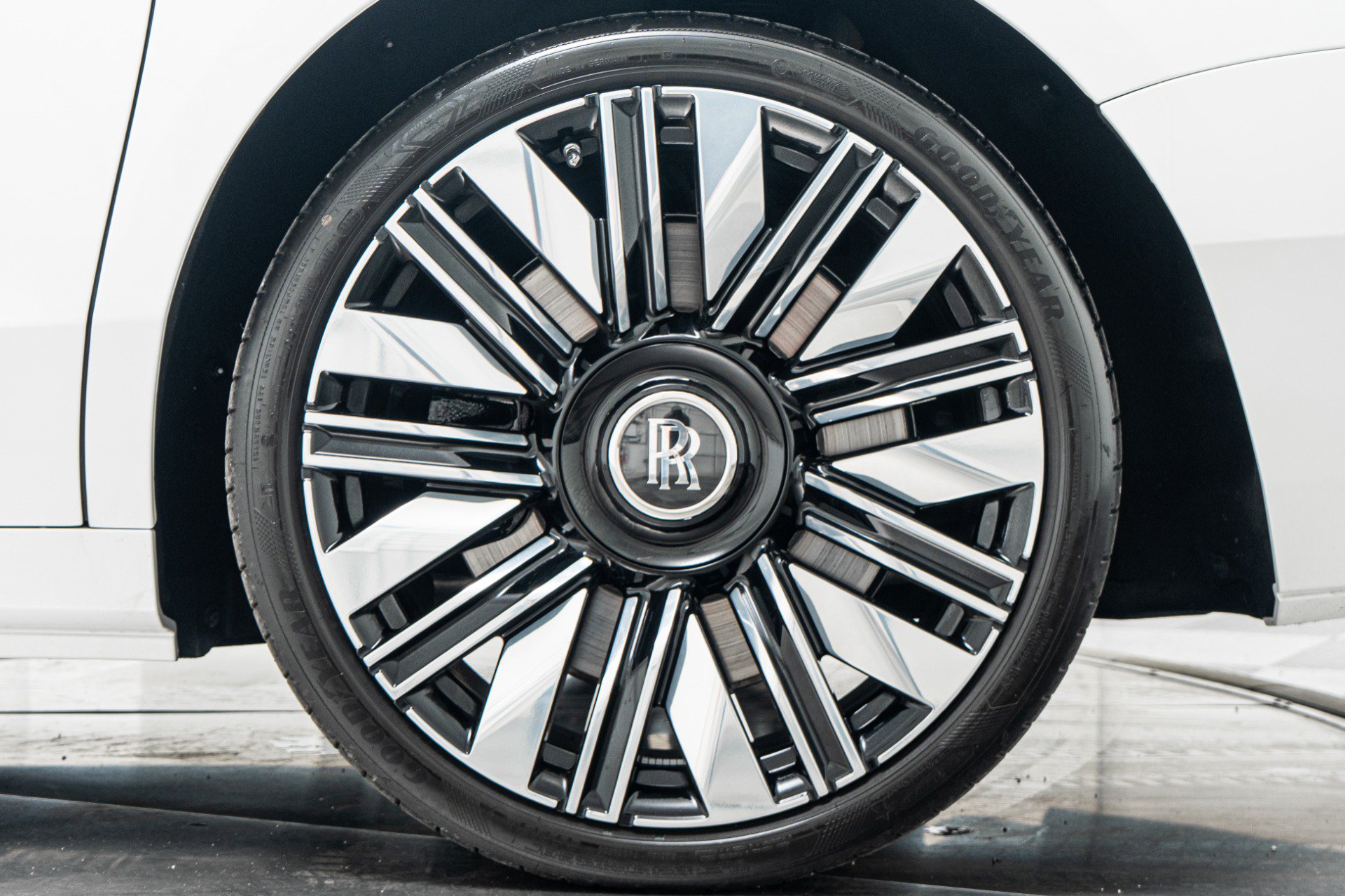 Used 2026 Rolls-Royce Ghost AWD/4WD image 11
