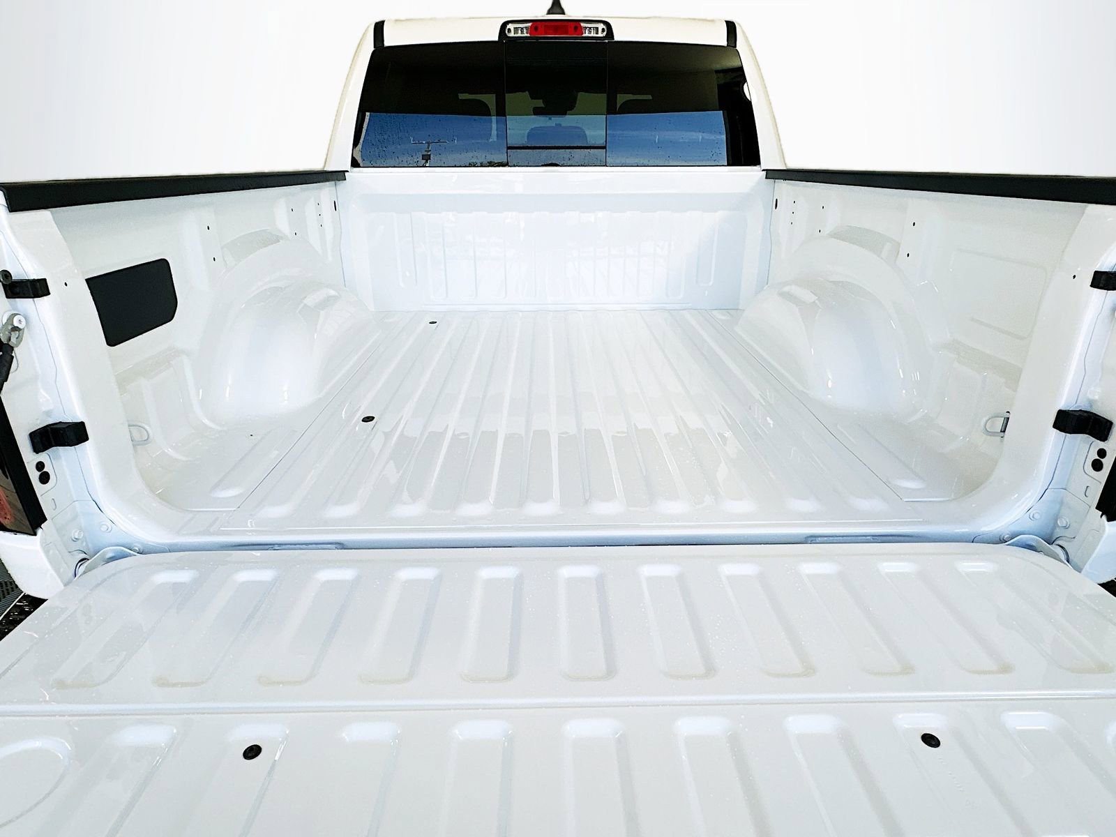 New 2026 RAM 1500 Express AWD/4WD image 24