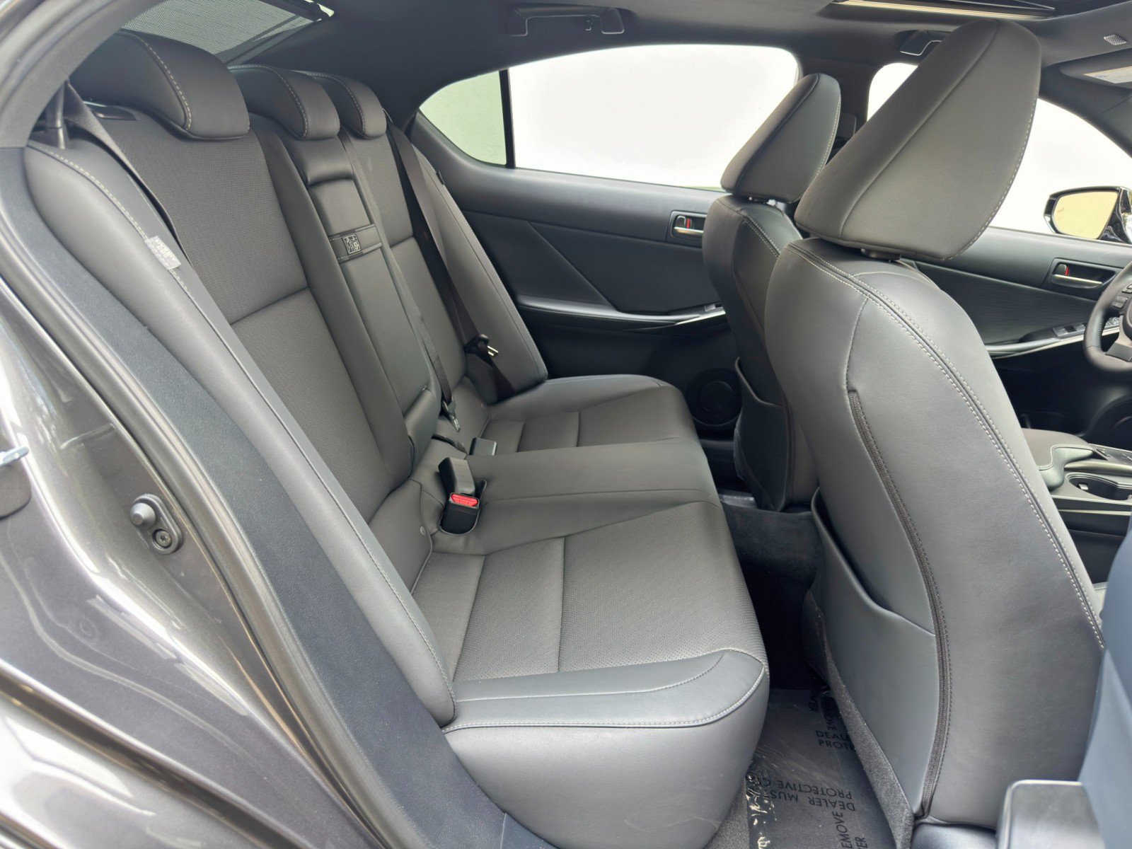 Used 2023 Lexus IS 300 w/ Premium Package RWD image 40
