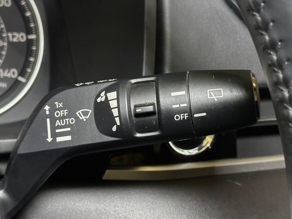 Used 2022 Mitsubishi Outlander SE AWD/4WD image 38