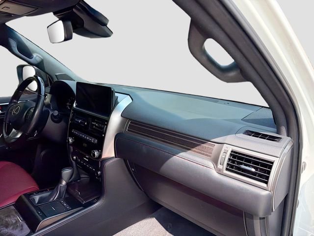 Used 2023 Lexus GX 460 Premium w/ Premium Package image 13