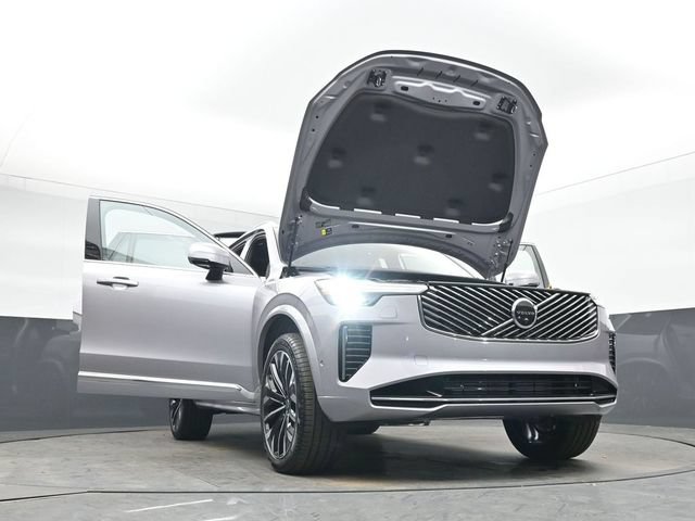 New 2026 Volvo XC90 T8 Plus w/ Protection Package Premier AWD/4WD image 57